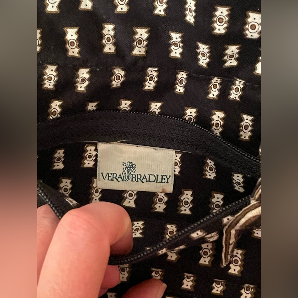 VERA BRADLEY Wallet With Strap - Crossbody - Zebras - Black - Great Condition - Picture 9 of 12